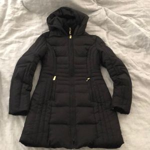 Vince Camuto black quilted down puffer coat